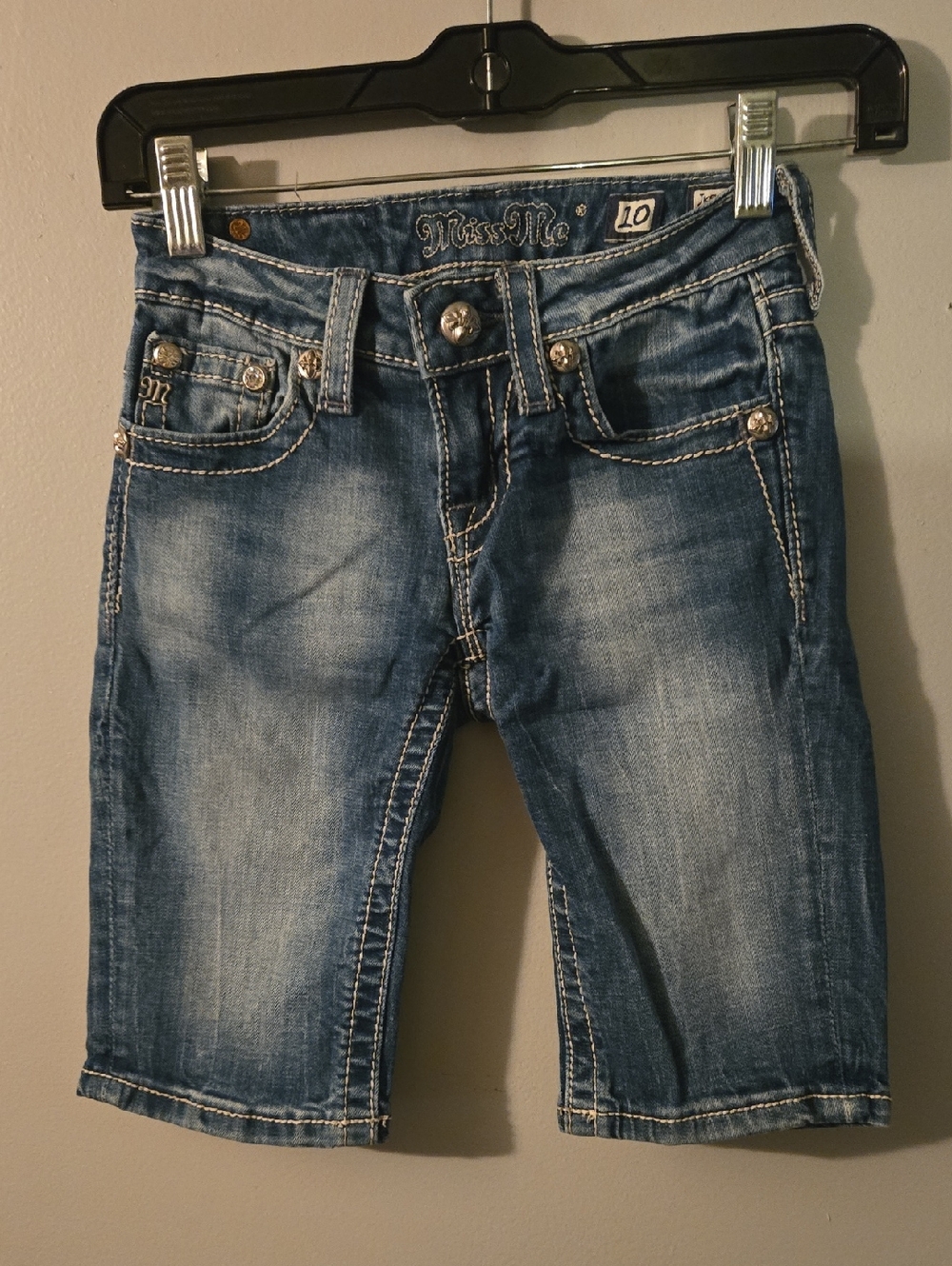 Miss Me Girls' Blue Denim Bermuda Shorts